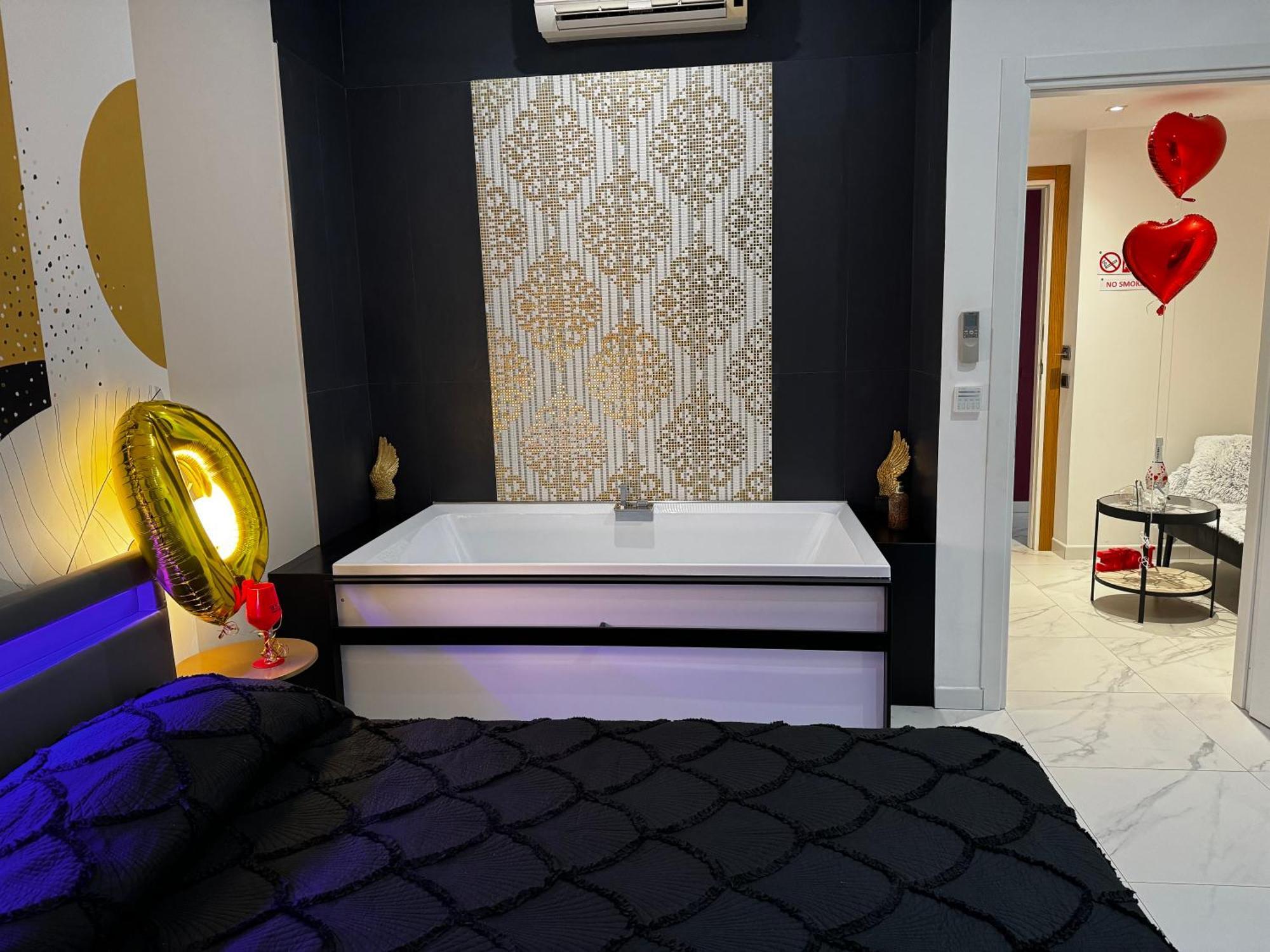Cagliari Love Suite מראה חיצוני תמונה